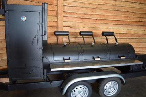 Bbq smoker trailer 26 inch 3 deurs BBQ trailers voor grotere groepen mensen 12