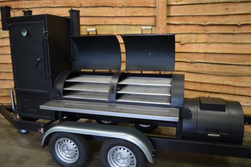 Bbq smoker trailer 26 inch 2 deurs BBQ trailers voor grotere groepen mensen 5
